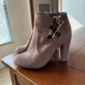 Bamboo Ankle Boots Women’s 9 Hilltop Side Zipper Lace Up Faux Suede